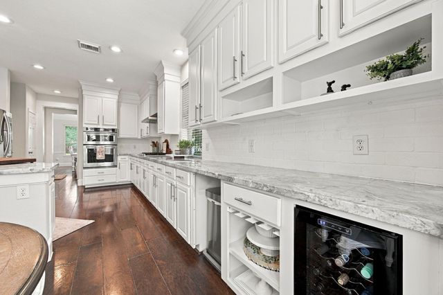 15915 Ellendale Court, Cypress, TX 77429