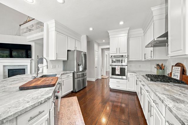 15915 Ellendale Court, Cypress, TX 77429