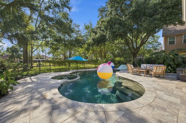 15915 Ellendale Court, Cypress, TX 77429