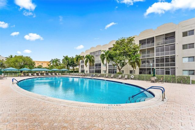 7751 Southampton Terrace 311, Tamarac, FL 33321