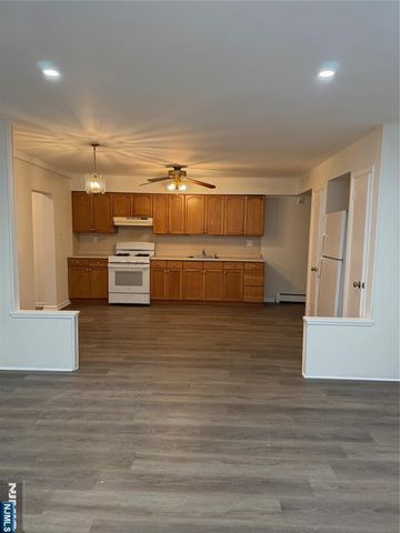 671 Midland Avenue, Garfield, NJ 07026