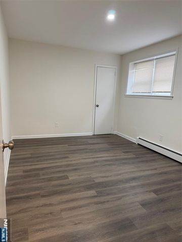 671 Midland Avenue, Garfield, NJ 07026