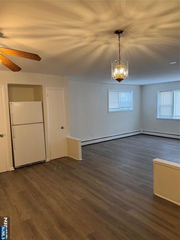 671 Midland Avenue, Garfield, NJ 07026