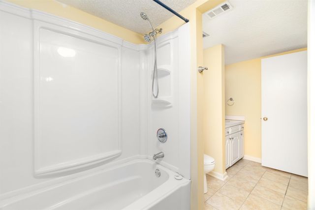 12 Fresca Way, Hot Springs Village, AR 71909