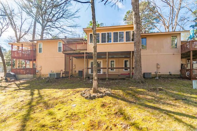 12 Fresca Way, Hot Springs Village, AR 71909