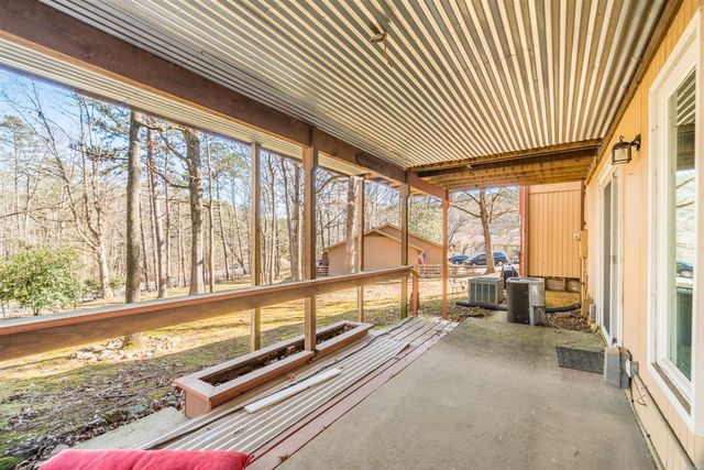 12 Fresca Way, Hot Springs Village, AR 71909