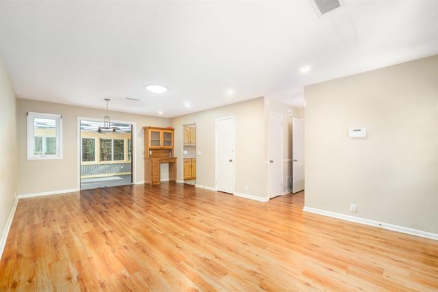 12 Fresca Way, Hot Springs Village, AR 71909