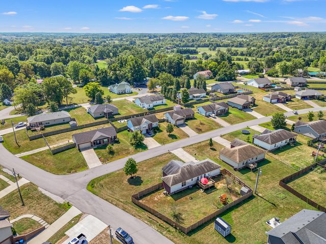 1002 Rueland Drive, Lawrenceburg, KY 40342