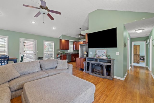 1002 Rueland Drive, Lawrenceburg, KY 40342