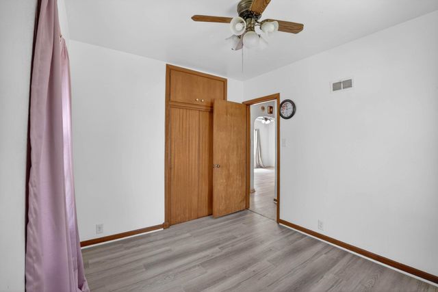 1733 Byron Avenue, Waterloo, IA 50702