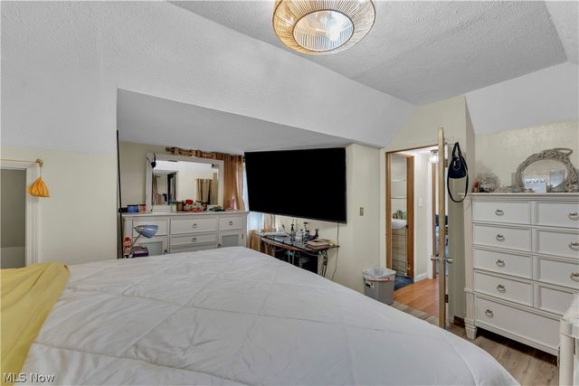 34031 Victor Drive, Eastlake, OH 44095