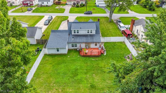34031 Victor Drive, Eastlake, OH 44095