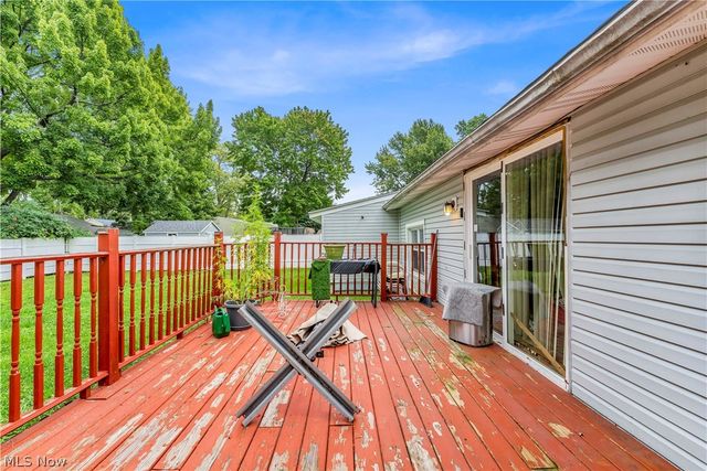 34031 Victor Drive, Eastlake, OH 44095