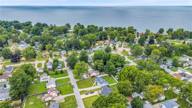 34031 Victor Drive, Eastlake, OH 44095