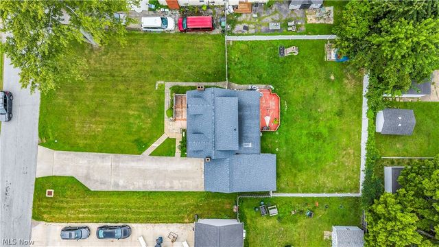 34031 Victor Drive, Eastlake, OH 44095