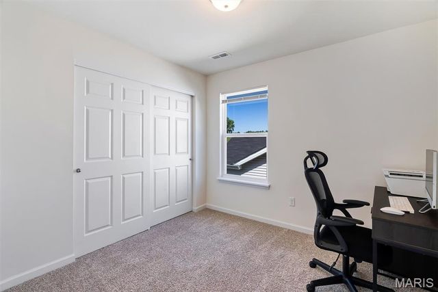 16725 River Stone Drive, Florissant, MO 63031