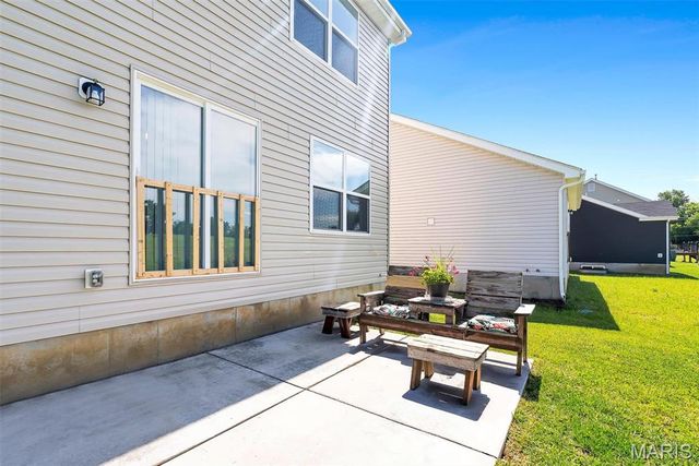16725 River Stone Drive, Florissant, MO 63031