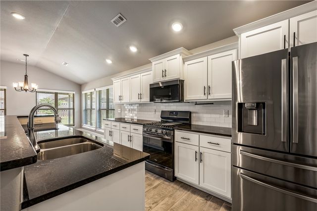 981 Sundance Lane, Centerton, AR 72712