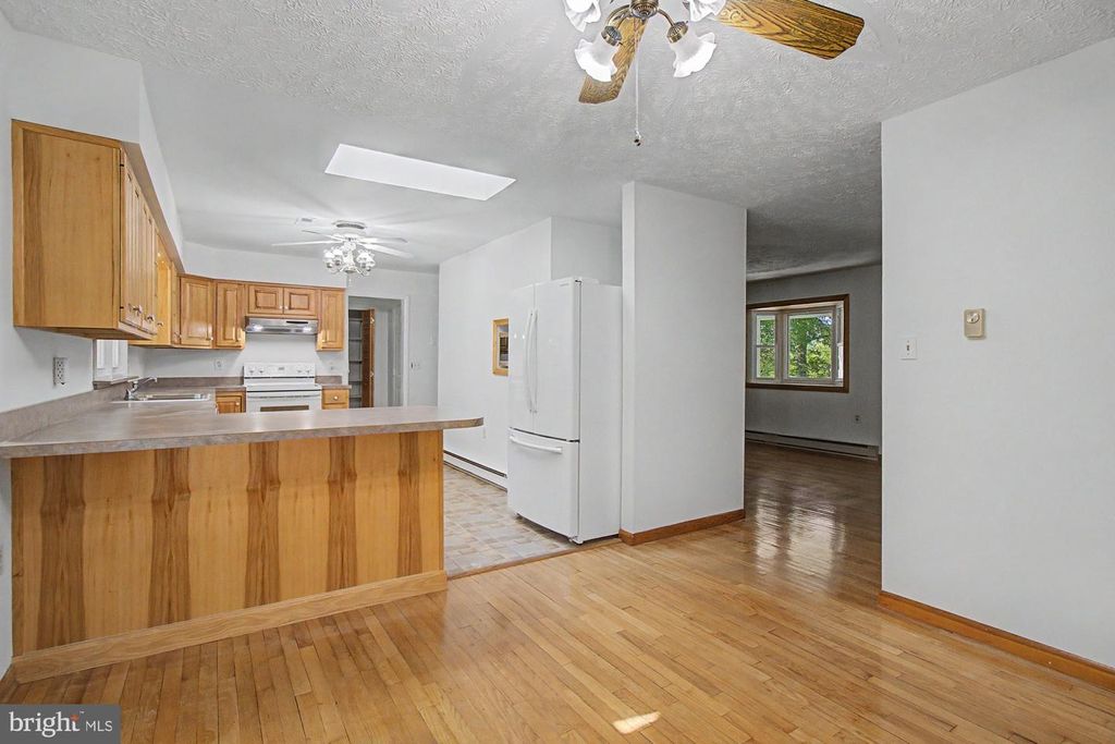 Image 13 of property listing at 819 WALTERS MILL RD, Forest Hill, MD 21050
