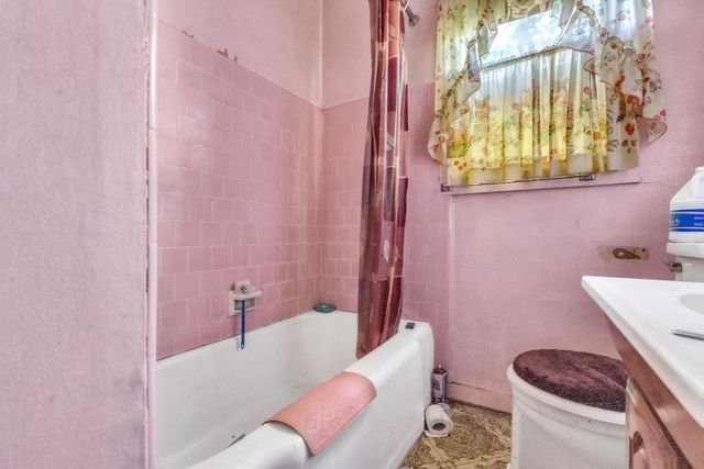 3900 Whitney Ave, Sacramento, CA 95821