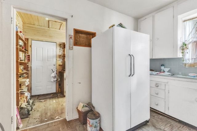 3900 Whitney Ave, Sacramento, CA 95821