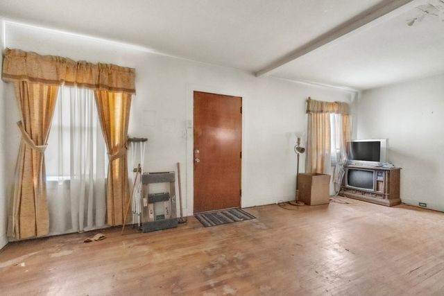 3900 Whitney Ave, Sacramento, CA 95821