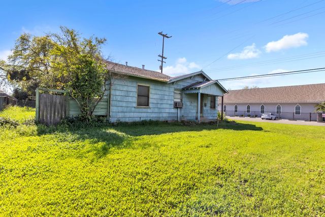 3900 Whitney Ave, Sacramento, CA 95821