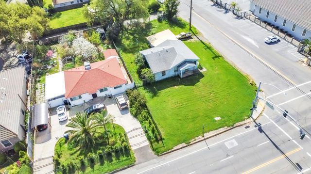 3900 Whitney Ave, Sacramento, CA 95821