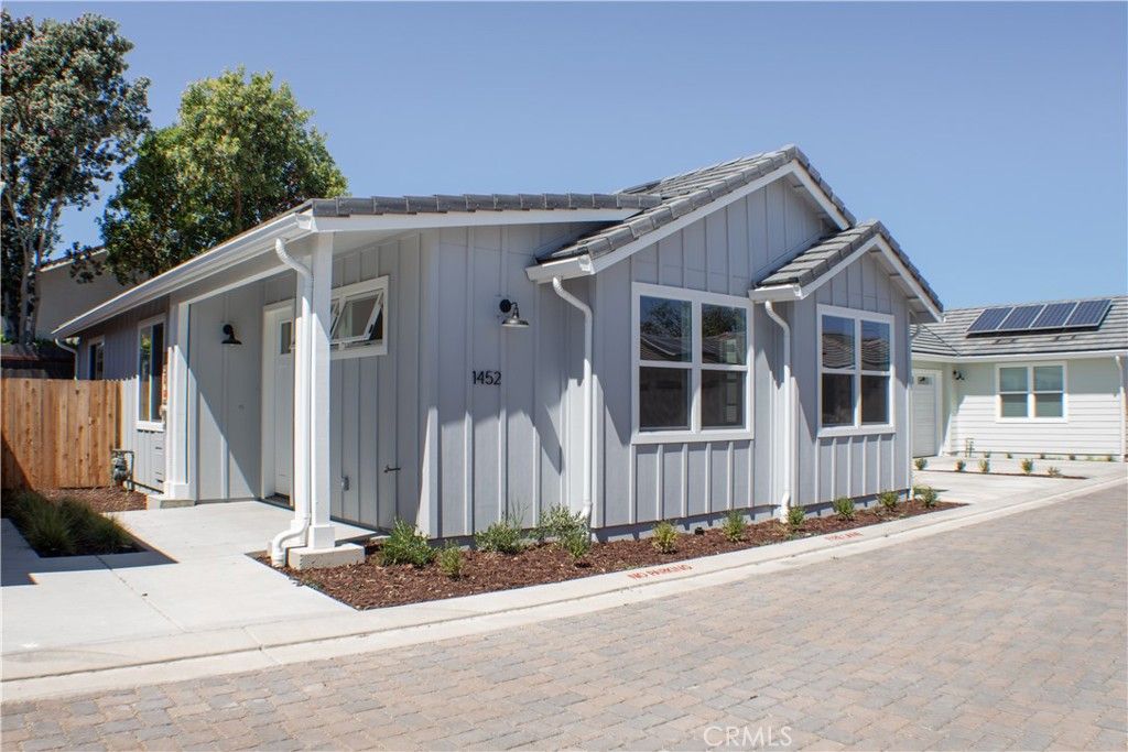 Image 1 of property listing at 1465 Ronald Way, Oceano, CA 93445
