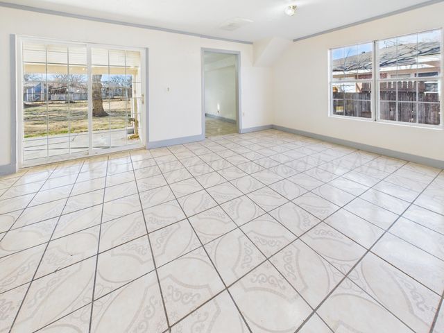 315 N Hazel Street, Pampa, TX 79065