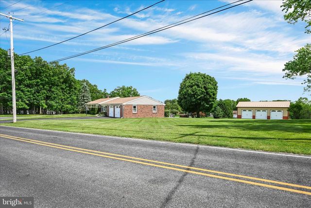 51 RACEHORSE DR, Jonestown, PA 17038