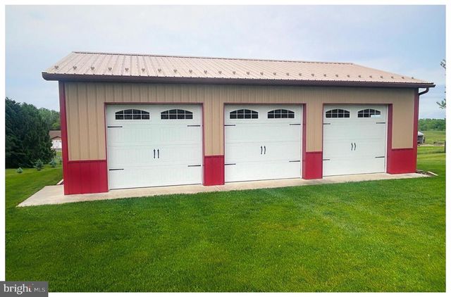 51 RACEHORSE DR, Jonestown, PA 17038
