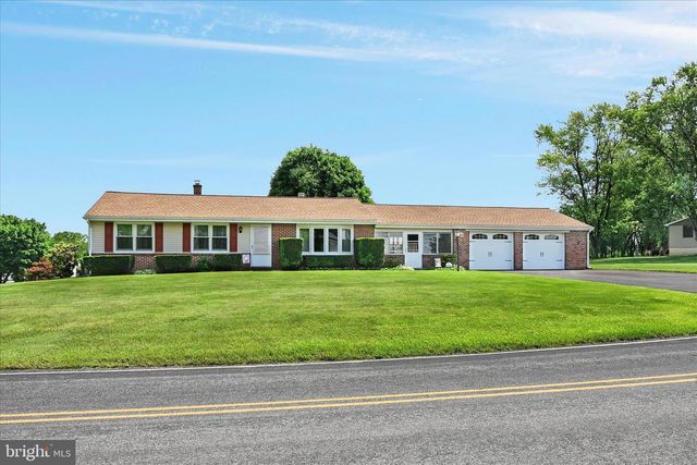 51 RACEHORSE DR, Jonestown, PA 17038