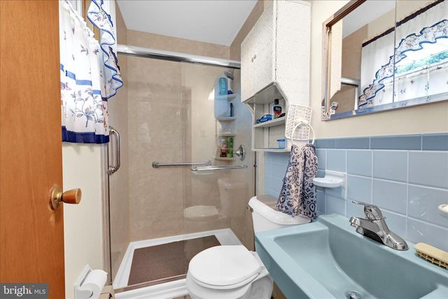 51 RACEHORSE DR, Jonestown, PA 17038