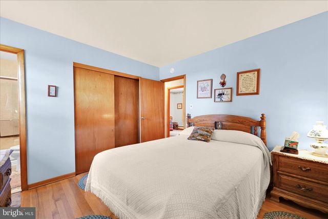 51 RACEHORSE DR, Jonestown, PA 17038