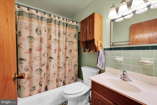 51 RACEHORSE DR, Jonestown, PA 17038