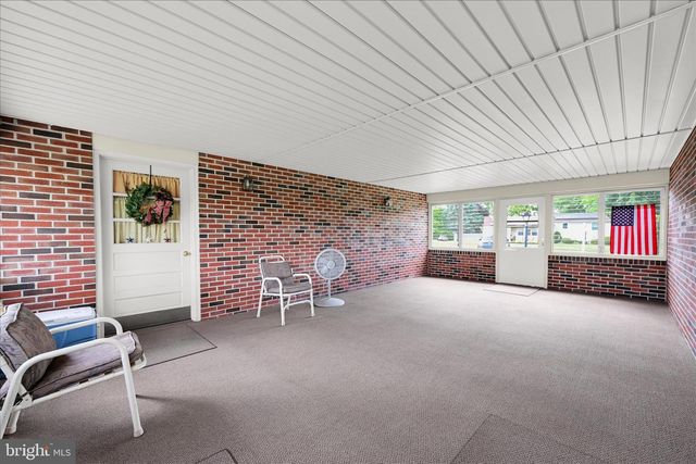 51 RACEHORSE DR, Jonestown, PA 17038