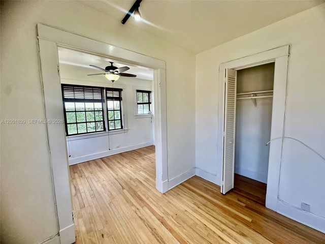 3712 Anderson Rd 4, Coral Gables, FL 33134