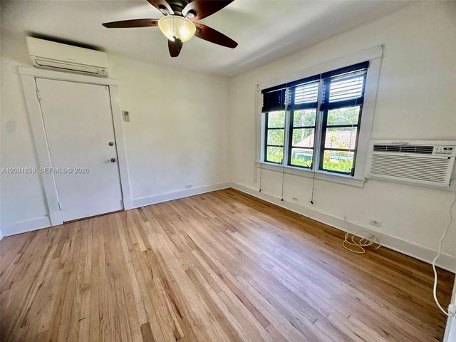 3712 Anderson Rd 4, Coral Gables, FL 33134