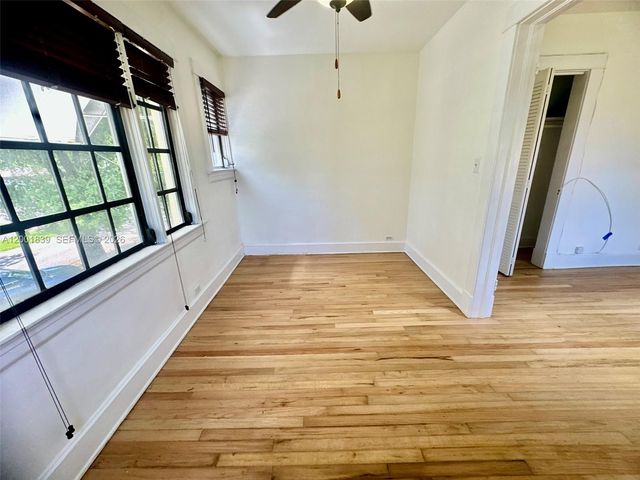 3712 Anderson Rd 4, Coral Gables, FL 33134