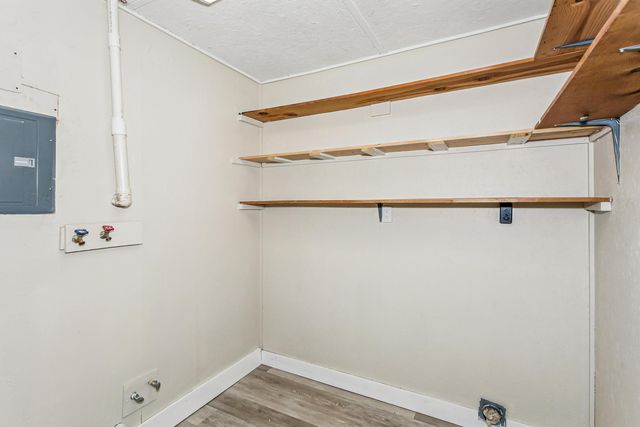 123 SW Robinwood Drive, Fort Walton Beach, FL 32548