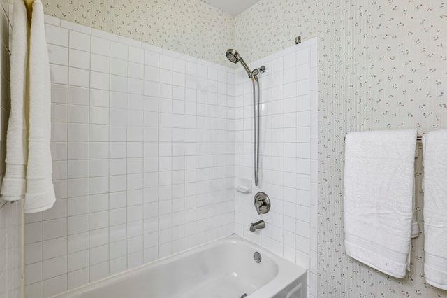 7400 Peabody DR, Austin, TX 78729