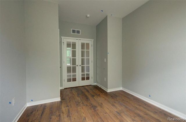 659 Round Rock Dr, Howell, MI 48843