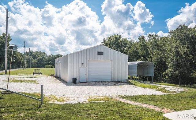 388 Walls Ford Road, St Clair, MO 63077