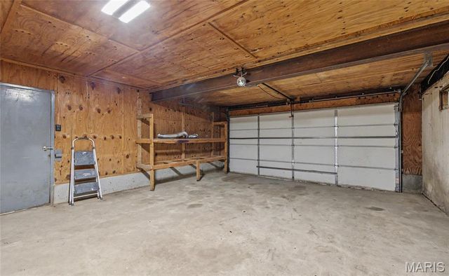 388 Walls Ford Road, St Clair, MO 63077