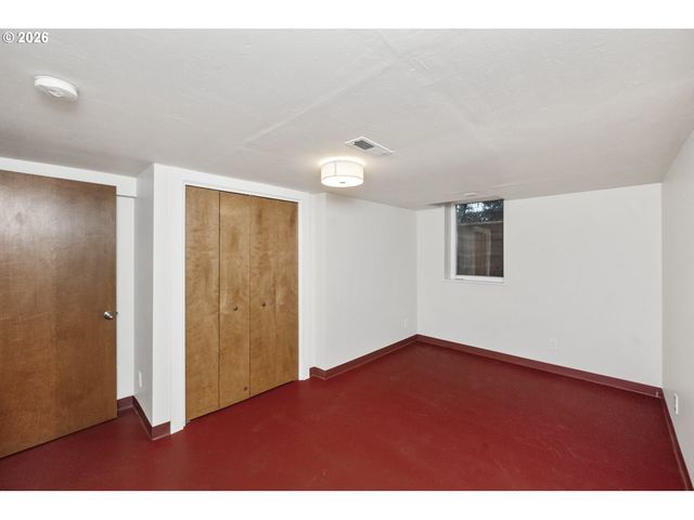 1527 N EMERSON St, Portland, OR 97217