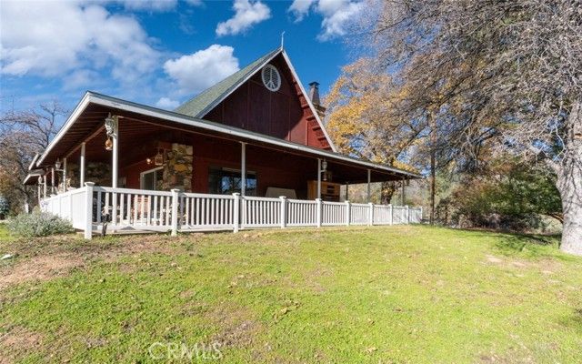 47515 Road 620, Oakhurst, CA 93644