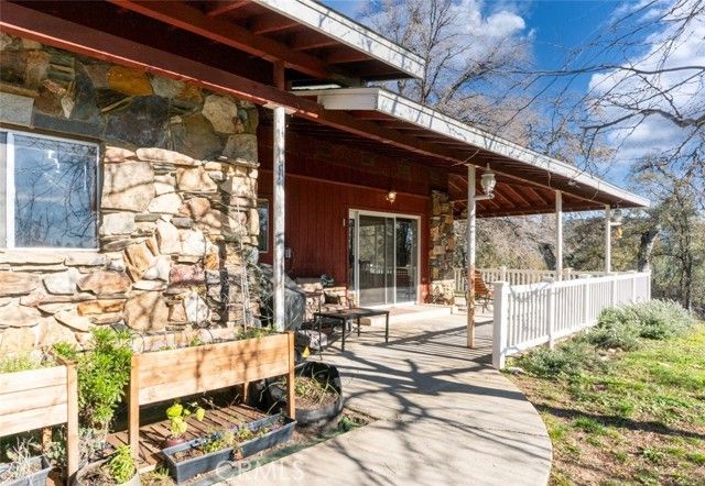 47515 Road 620, Oakhurst, CA 93644