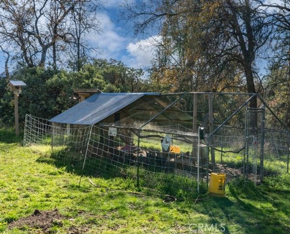 47515 Road 620, Oakhurst, CA 93644