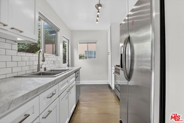 408 Kendall Avenue, Los Angeles, CA 90042